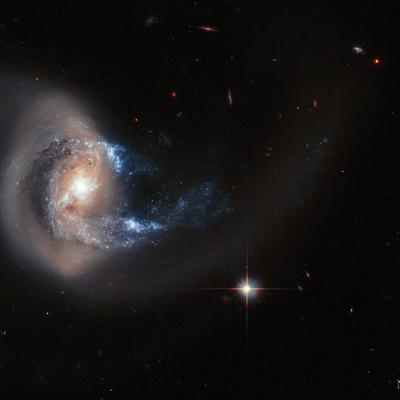Галактика NGC 7714 после столкновения